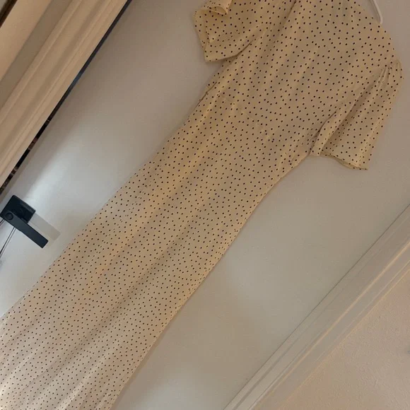 Reformation Tyra dress size 2 - Picture 9 of 16